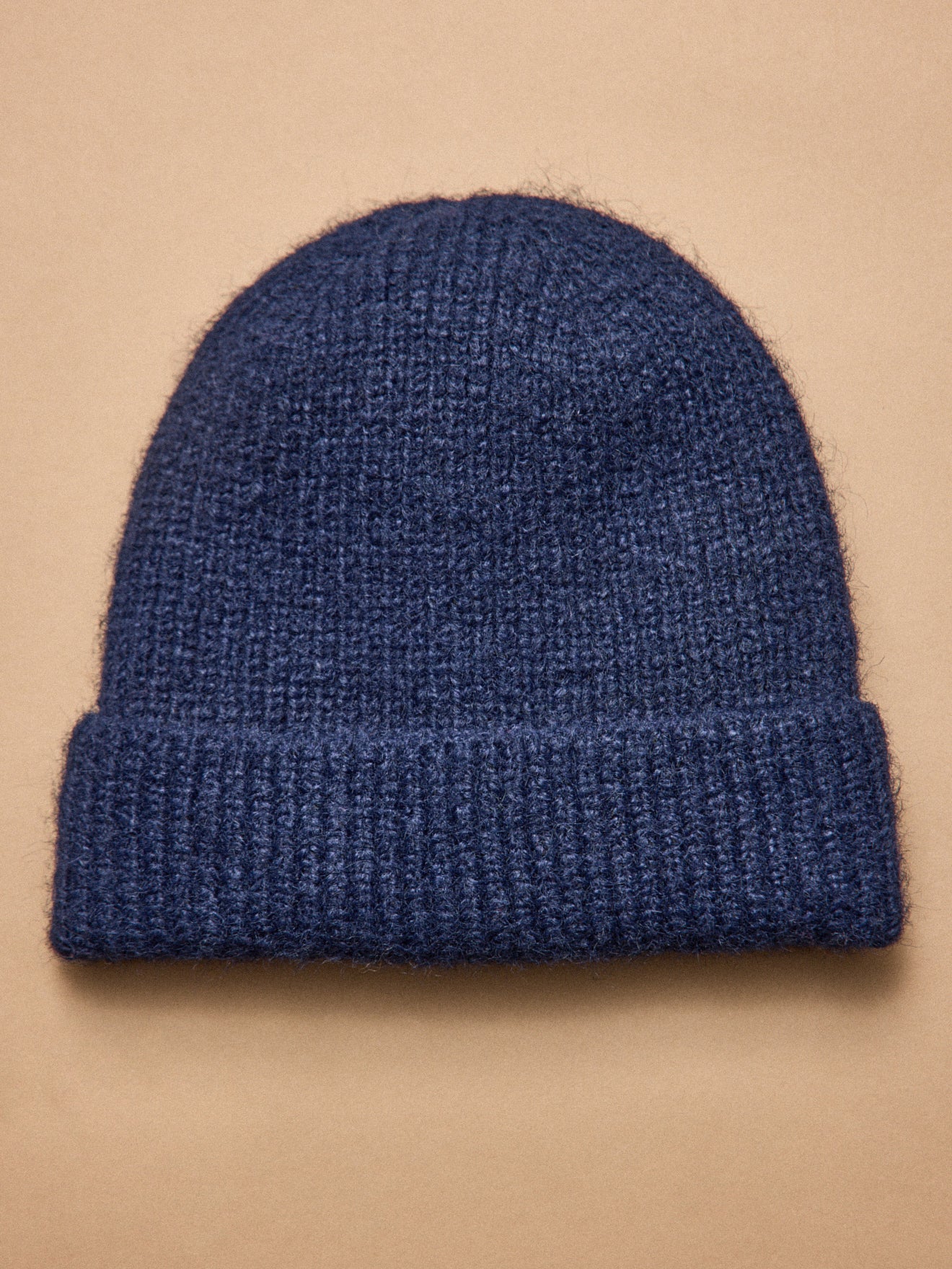 Adult beanie made with recycled fibres