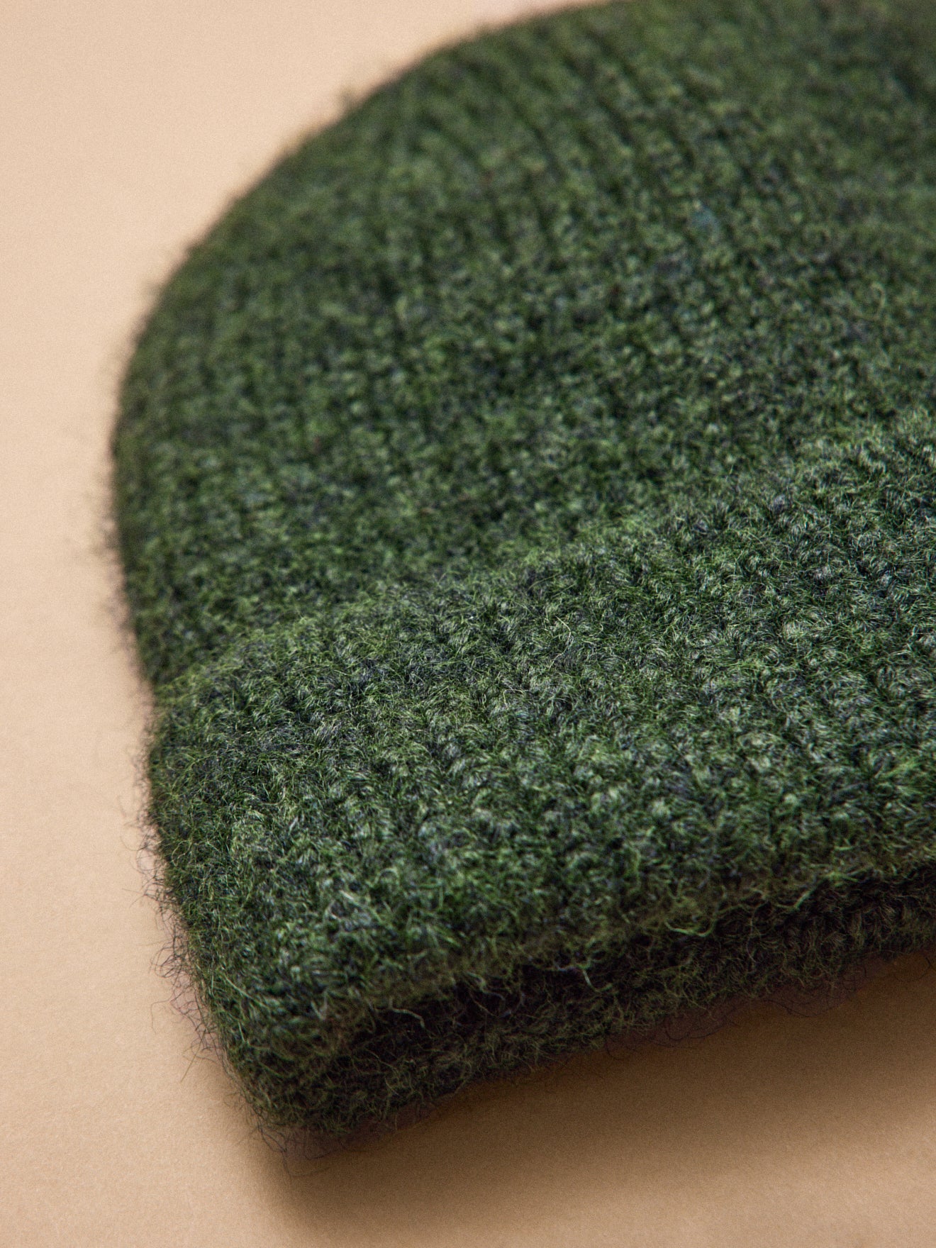Adult beanie made with recycled fibres
