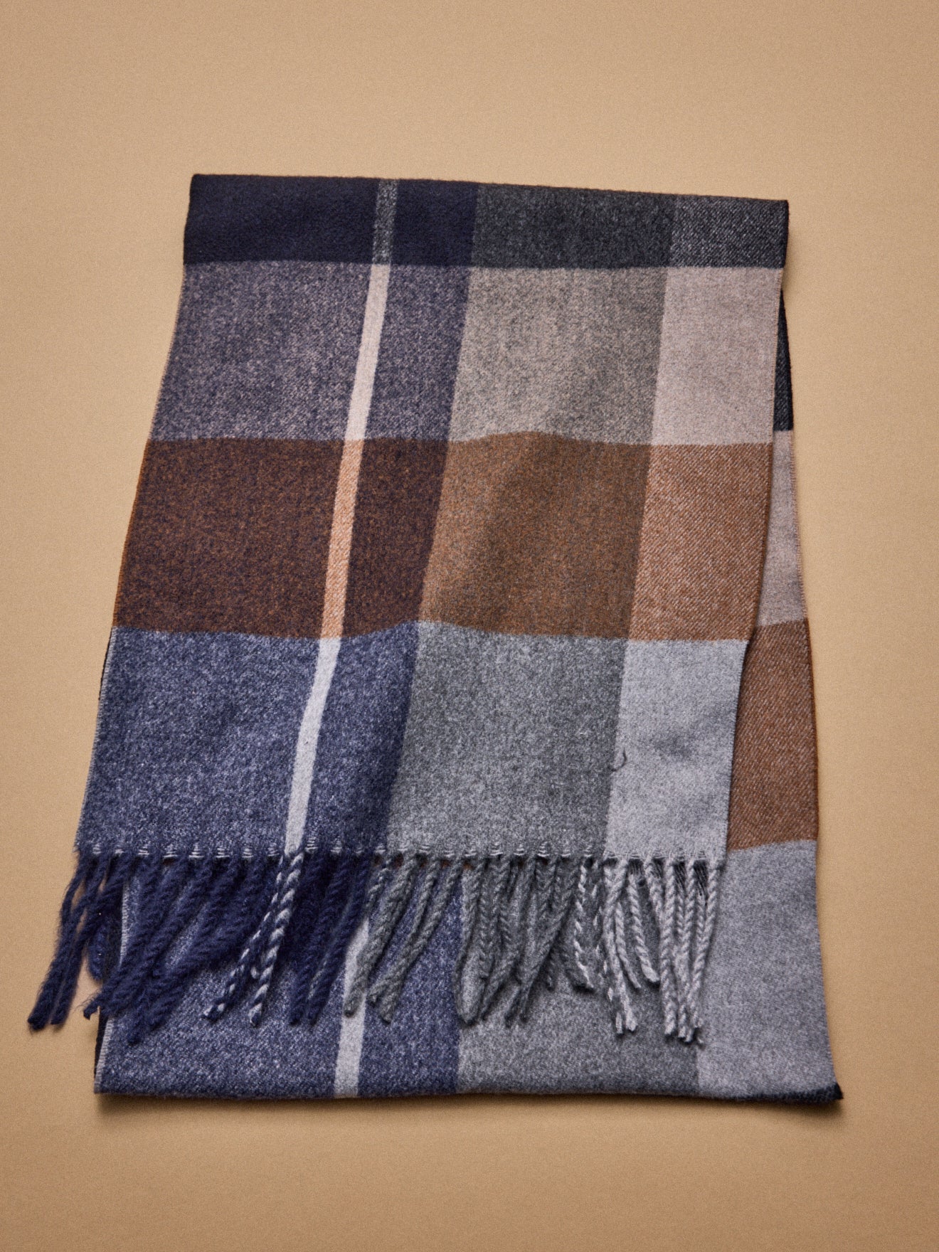 Écharpe frangée grands carreaux homme