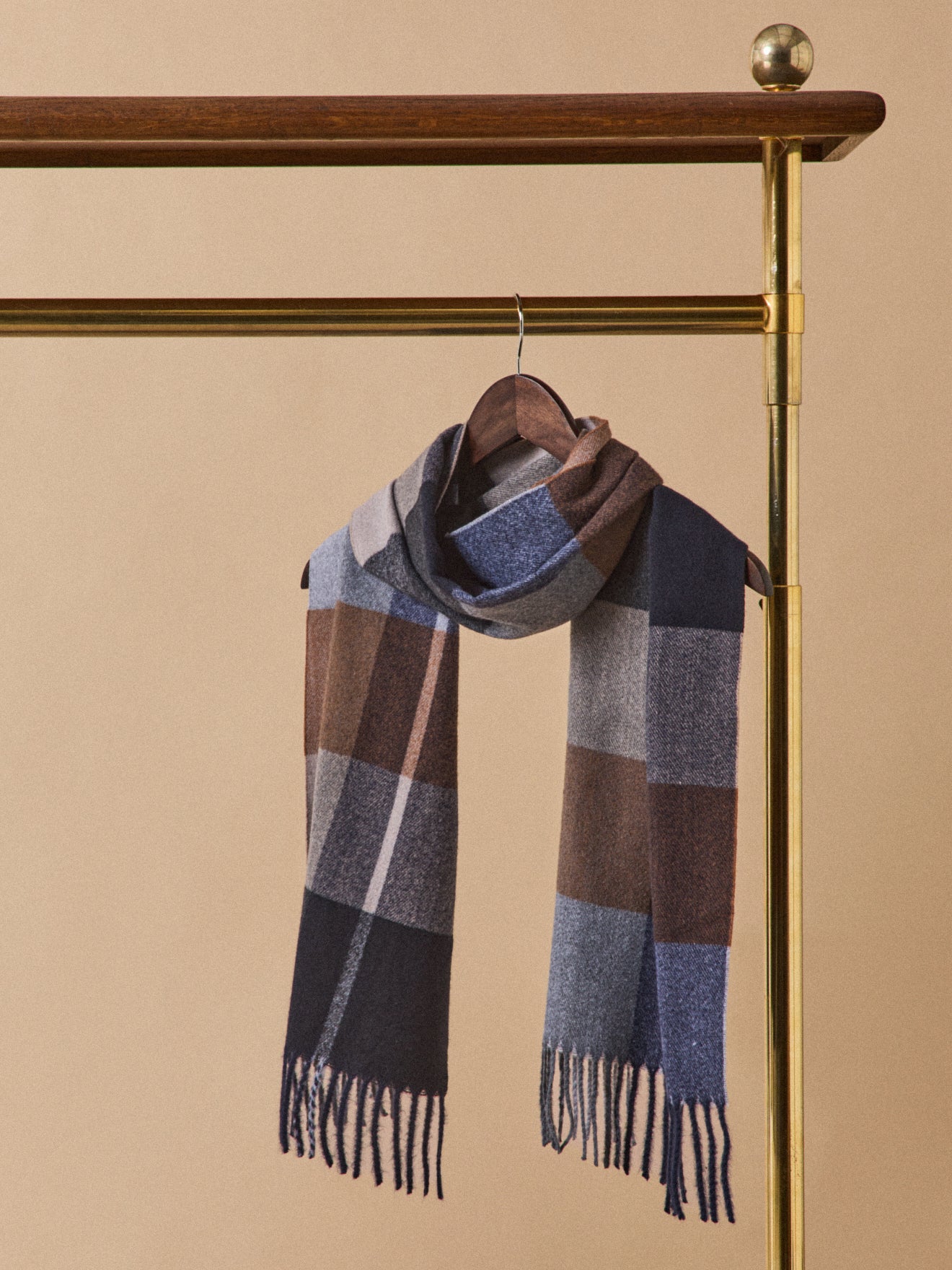 Écharpe frangée grands carreaux homme