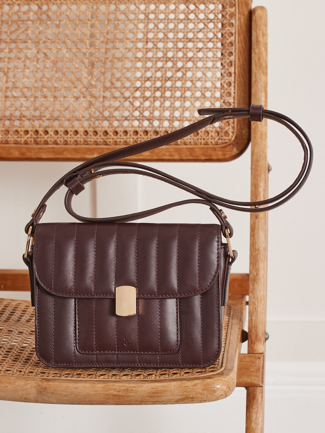 Women's quilted leather saddle bag - The Cyrillus Small Leather Goods Collection