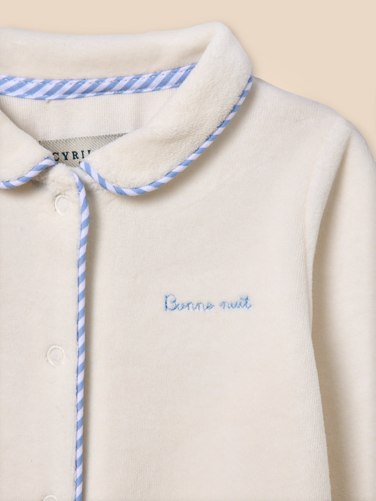 Velvet baby sleepsuit and comforter