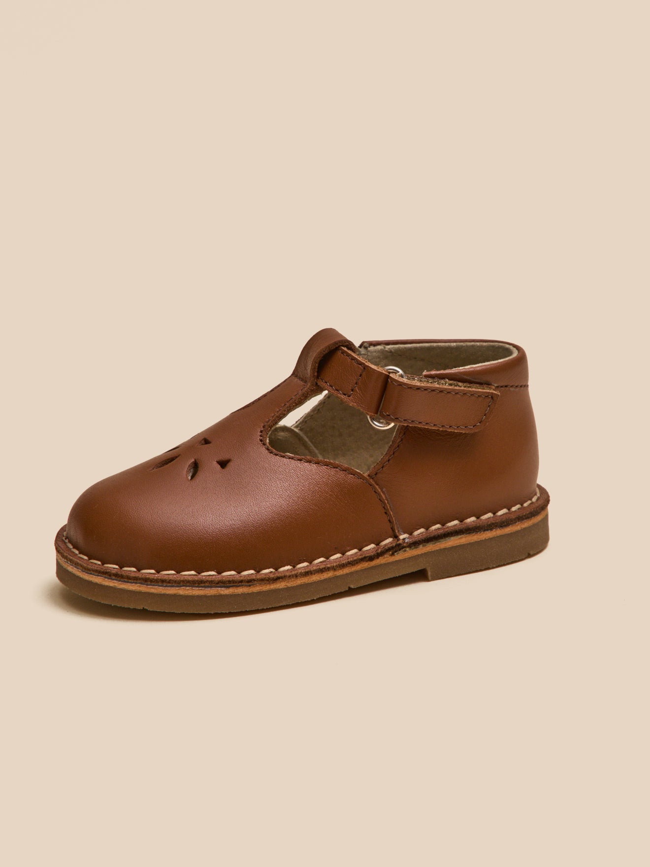 Baby's leather T-strap shoes