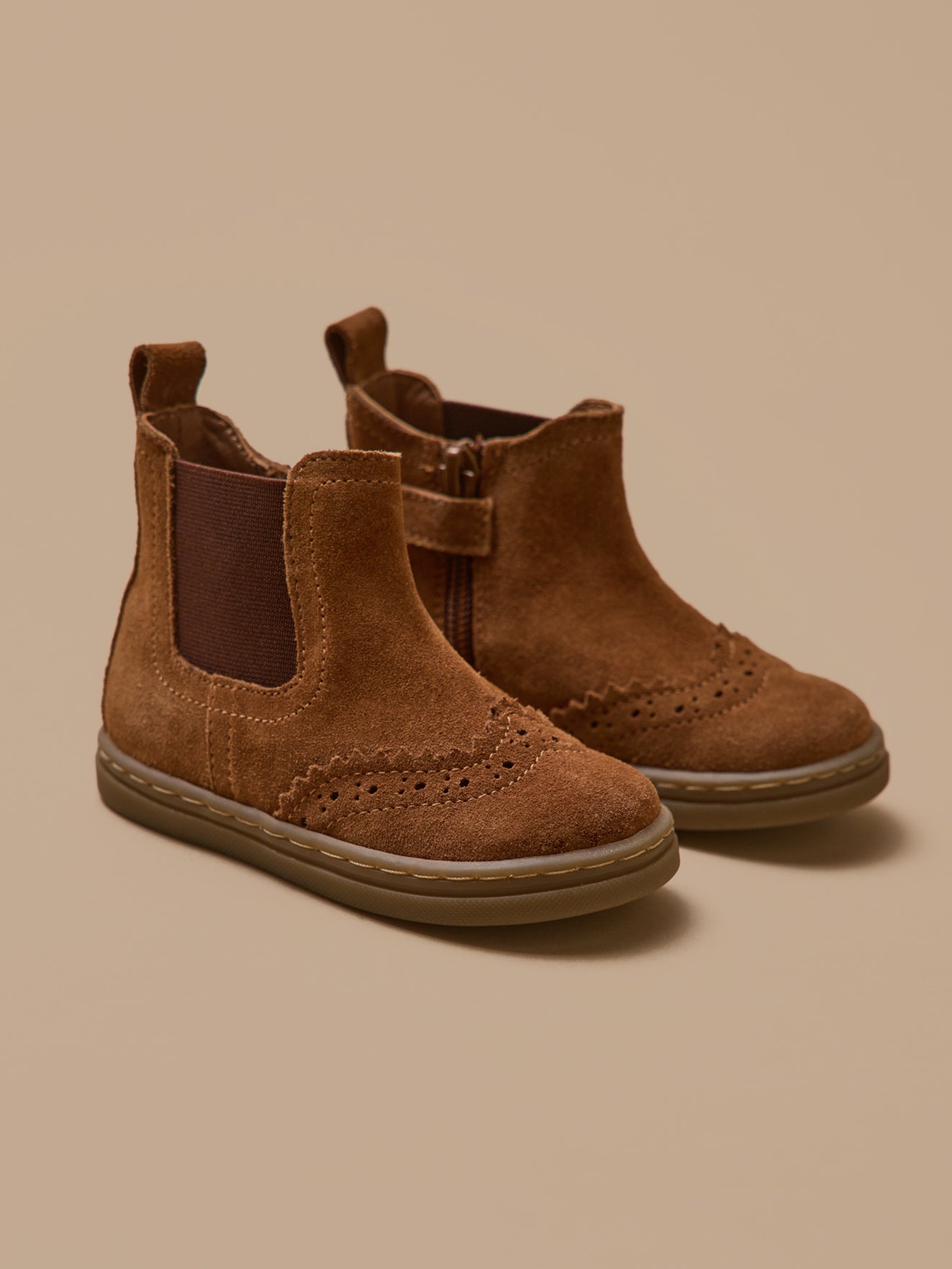 Baby's leather Chelsea boots with punch-hole toe