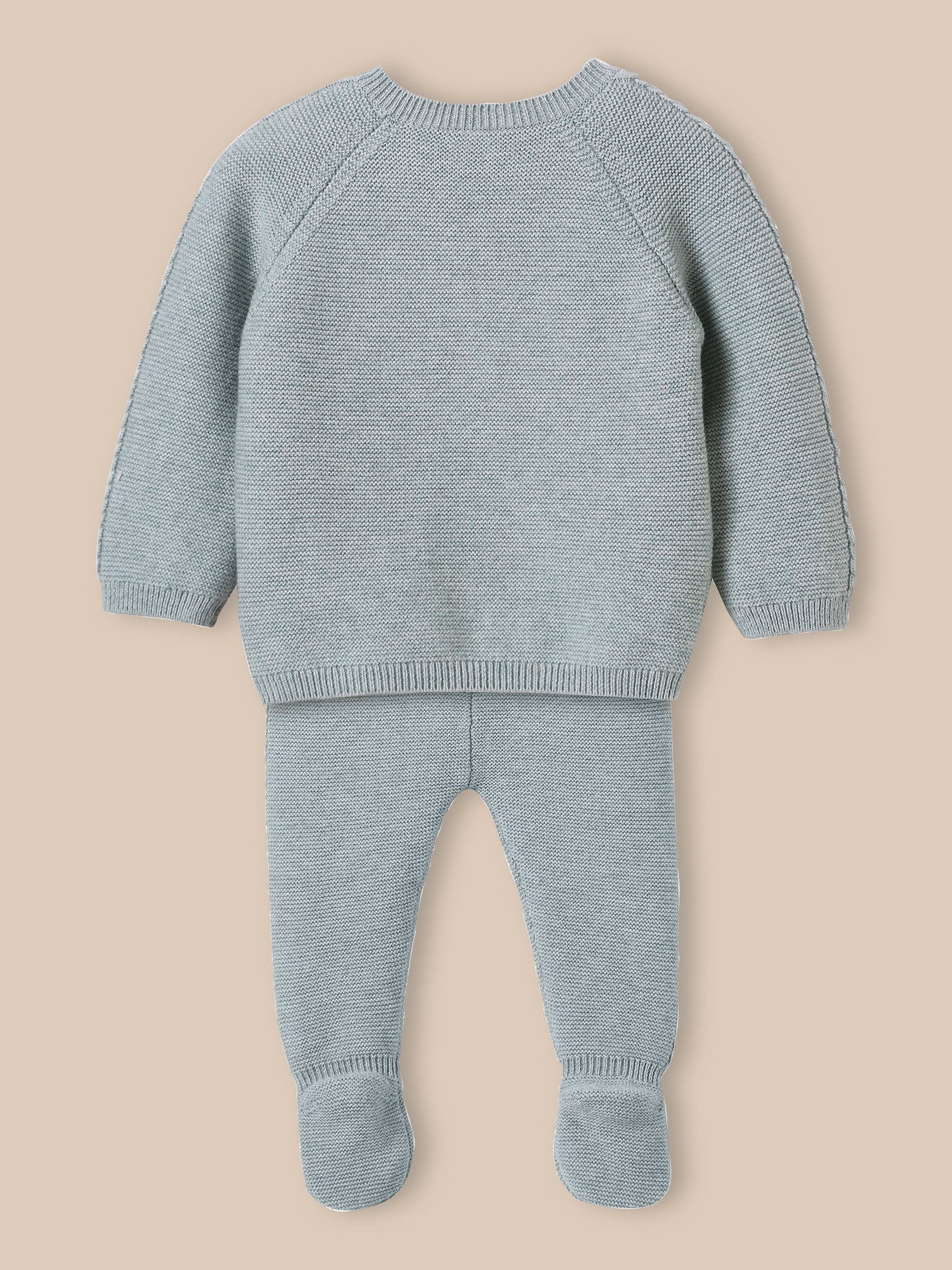 Newborn outfit made with organic cotton and wool