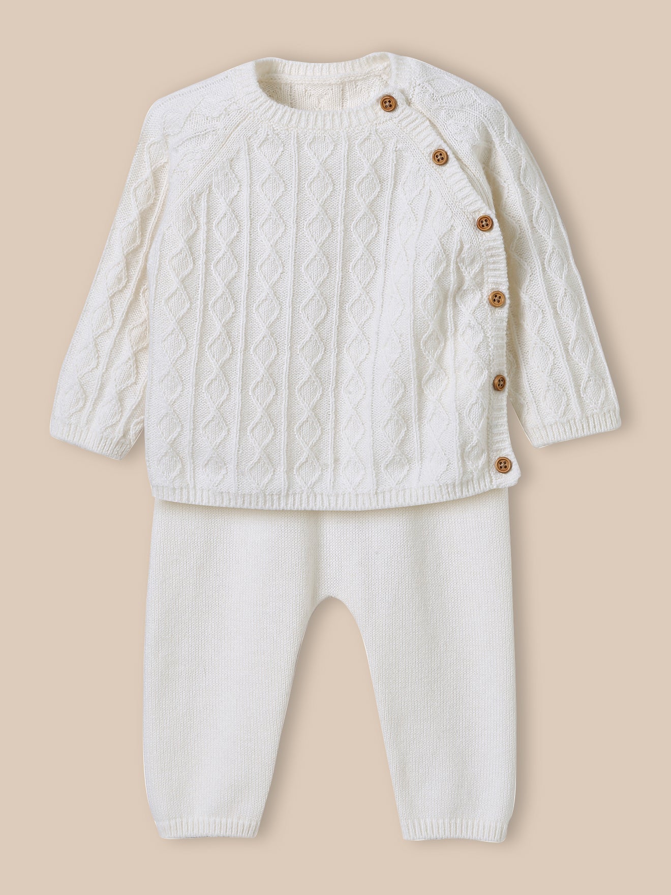 Baby's wool outfit