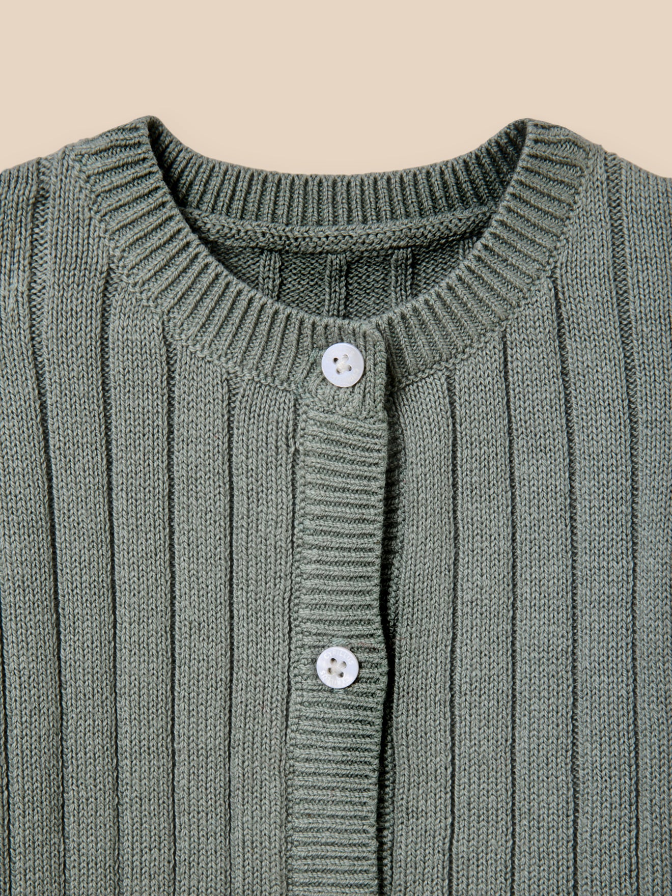 Organic cotton and wool baby set