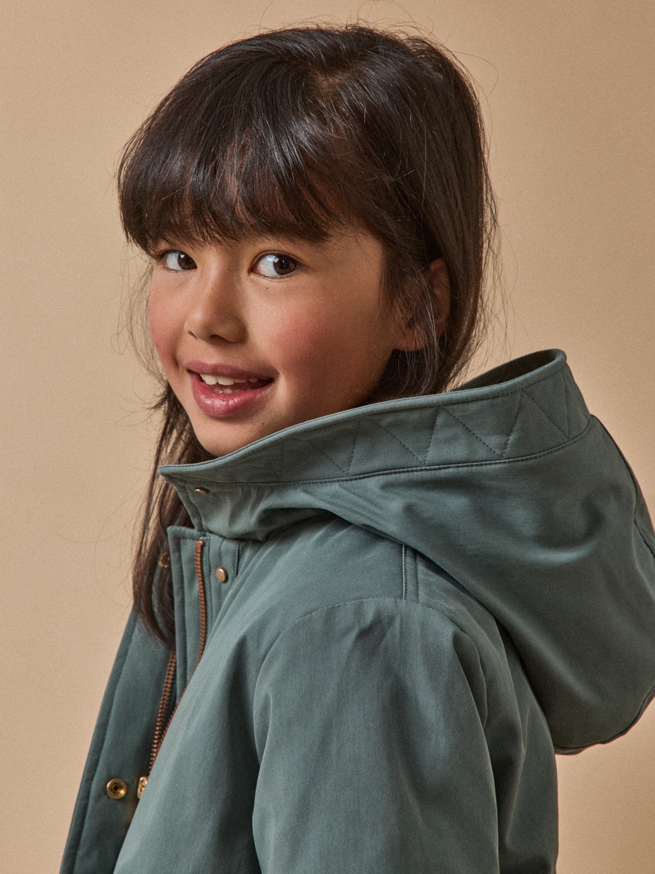 Girl's parka with faux-fur lining