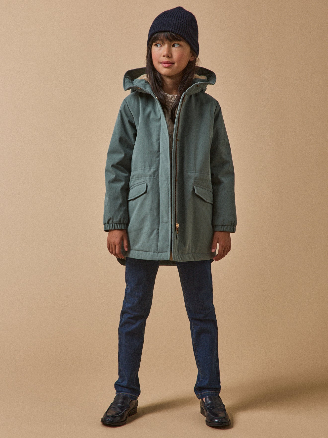 Girl's parka with faux-fur lining
