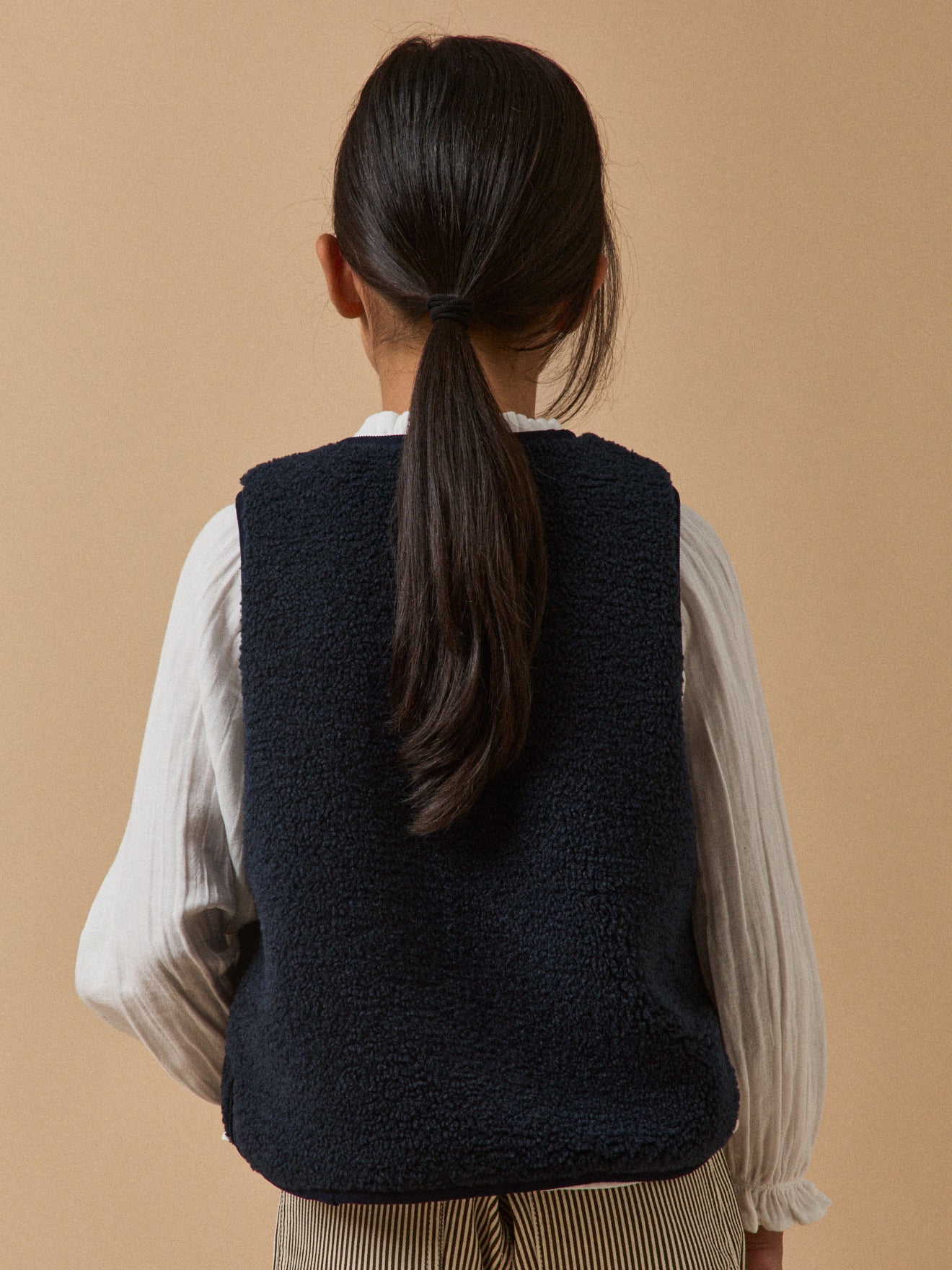 Girl's sherpa sleeveless jacket