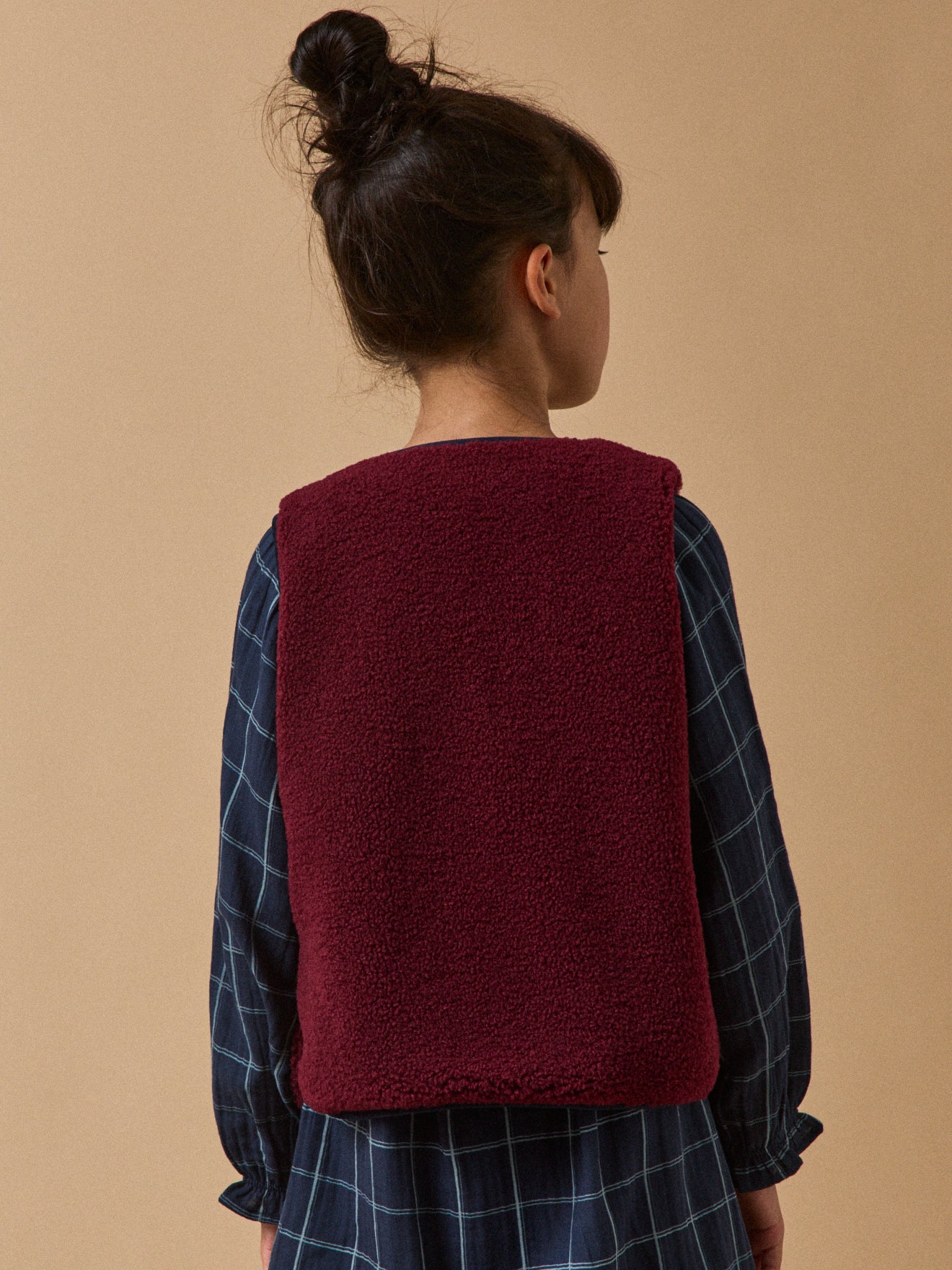 Girl's sherpa sleeveless jacket