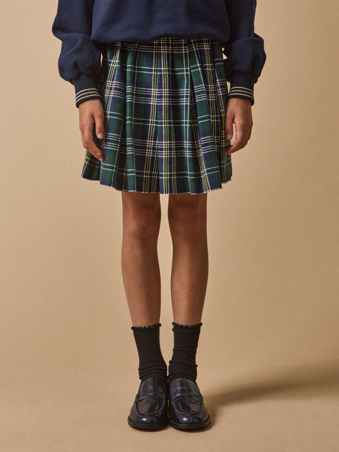 Girl's pleated skirt