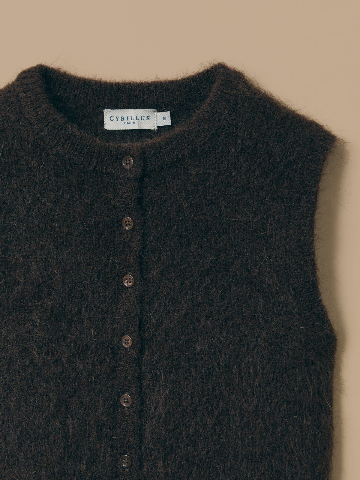Girl's soft sleeveless cardigan