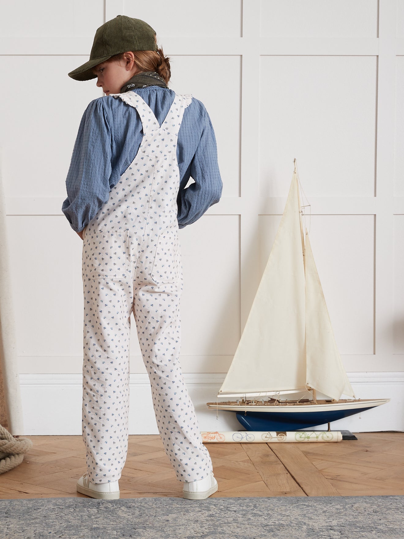 Girl's Emily-print corduroy dungarees