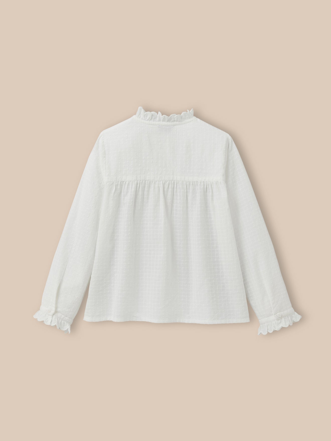 Girl's shirt with ruffles