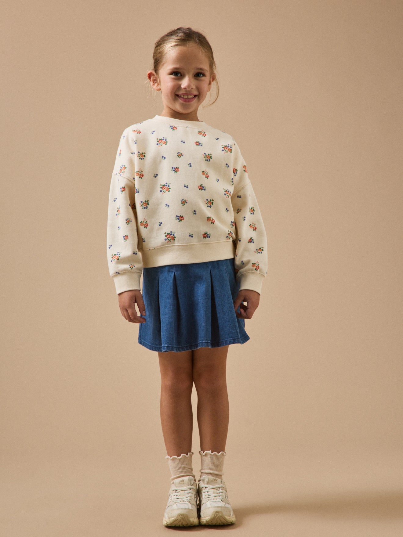 Girl's print sweatshirt
