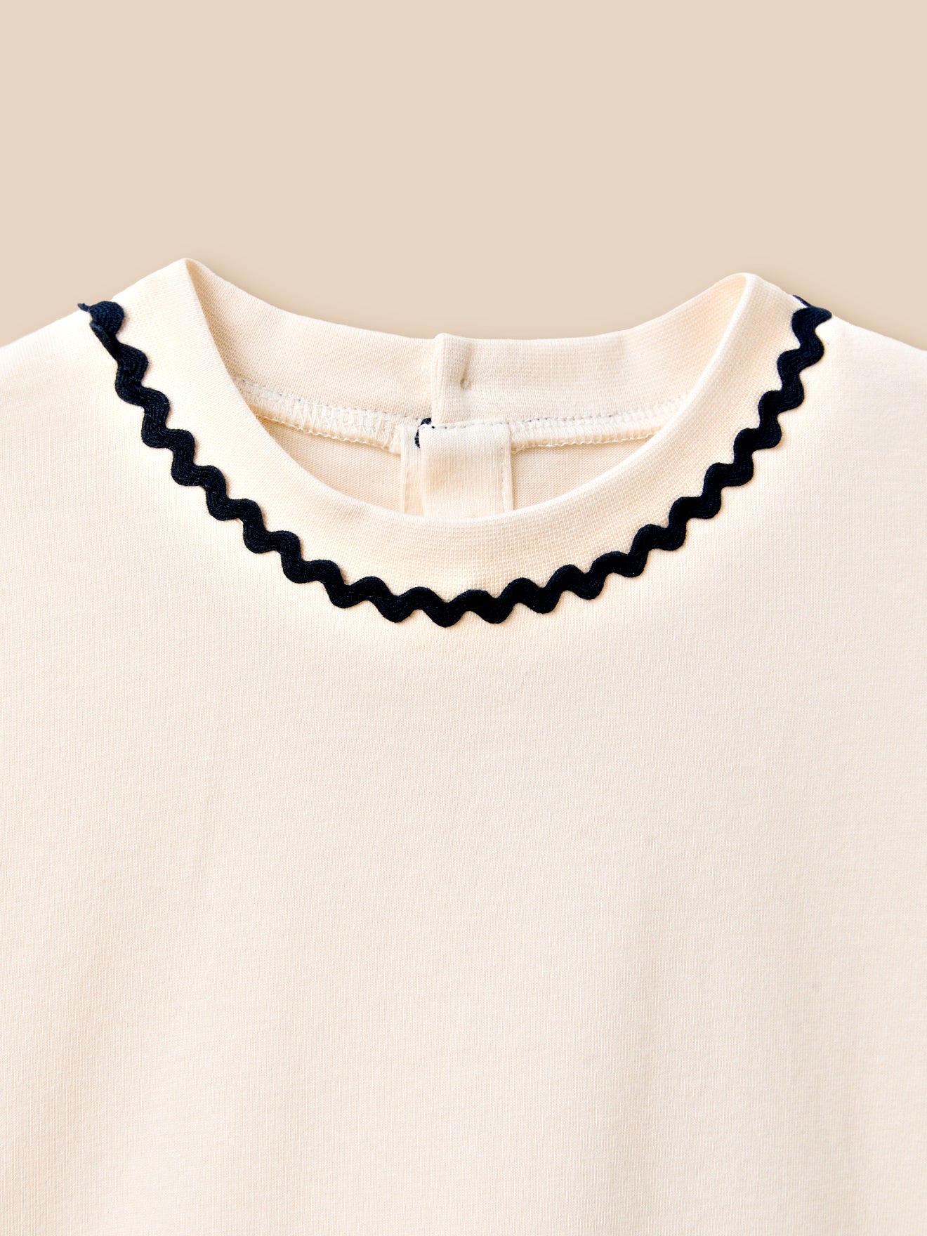 T-shirt Fille en coton biologique - Collection Junior