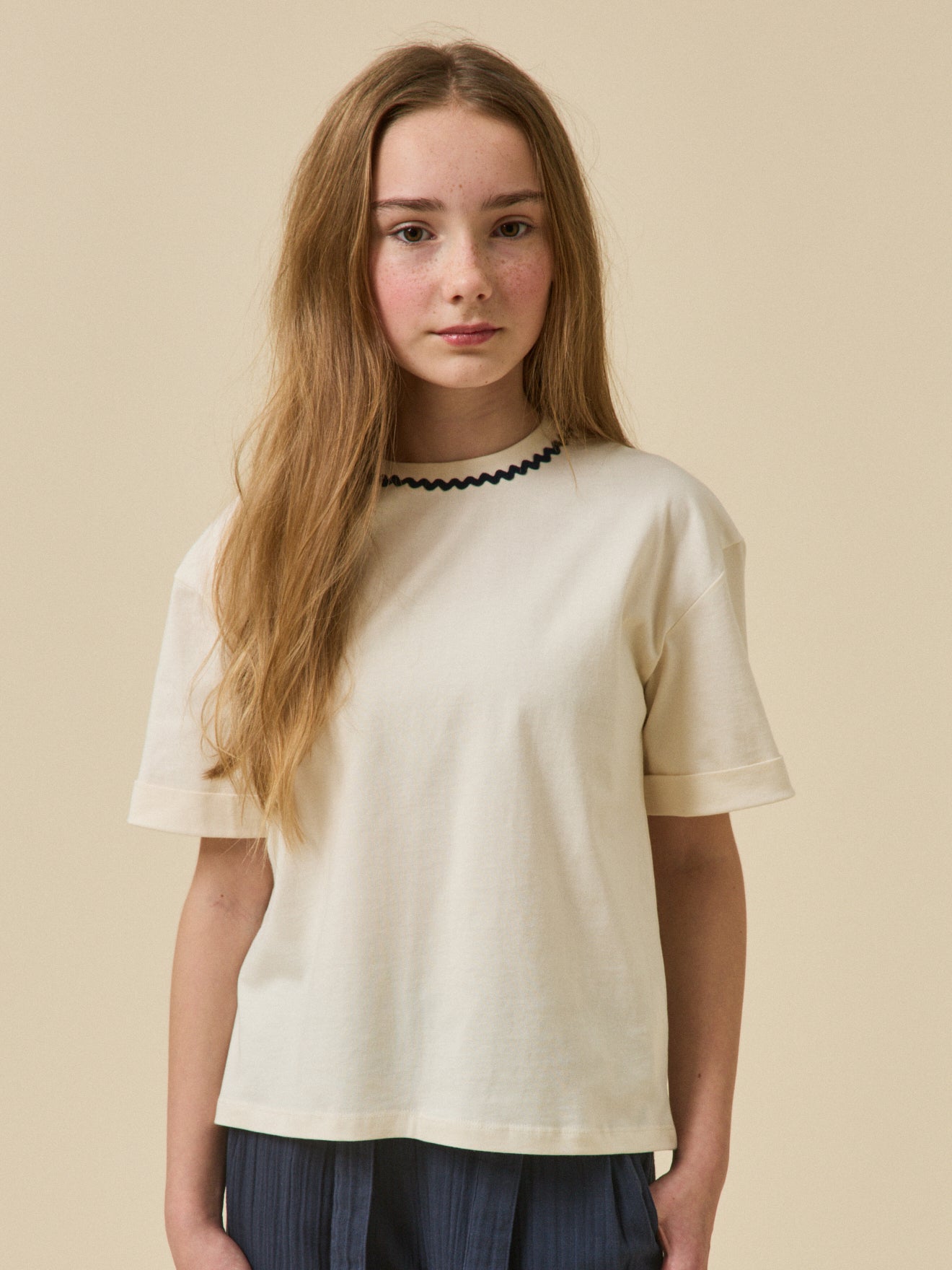 T-shirt Fille en coton biologique - Collection Junior