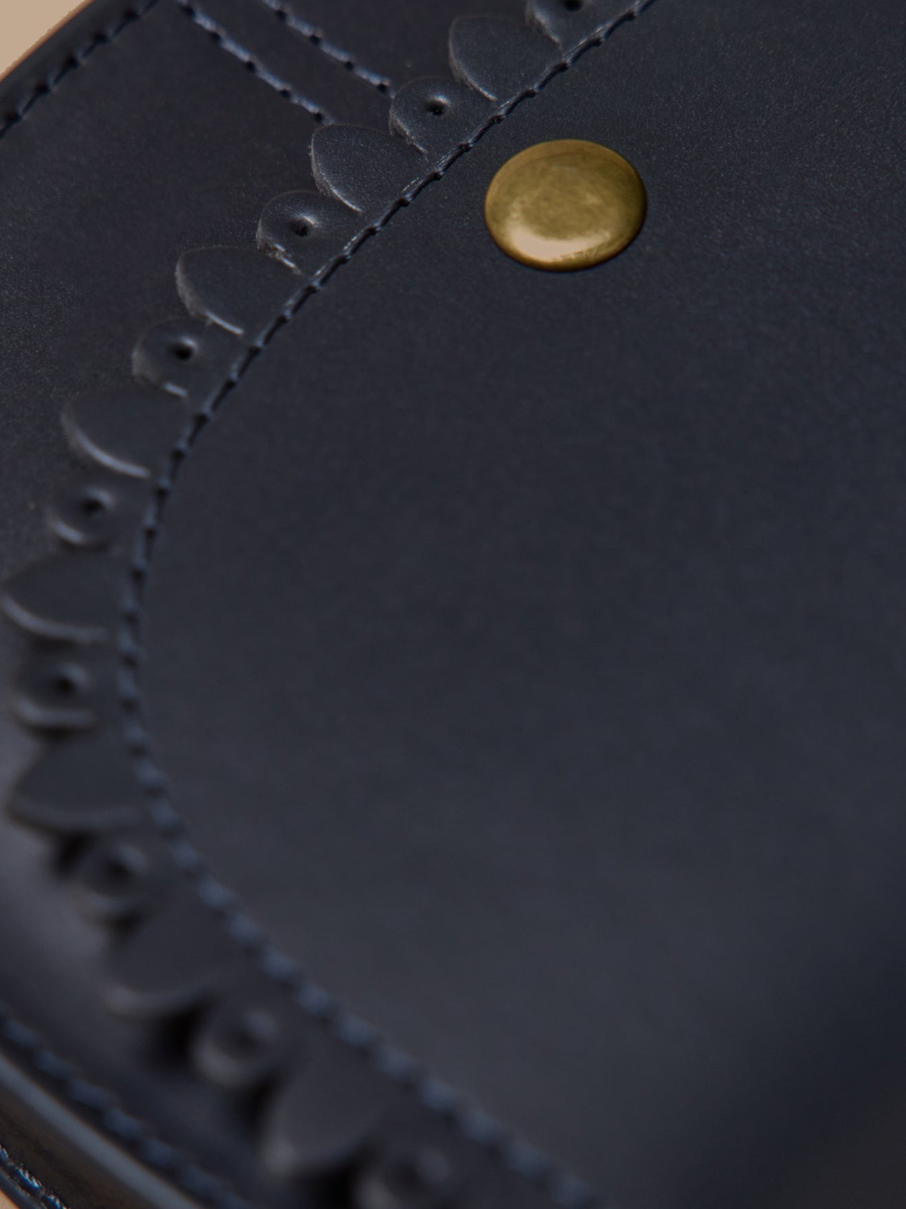 Sac écureuil en cuir fille