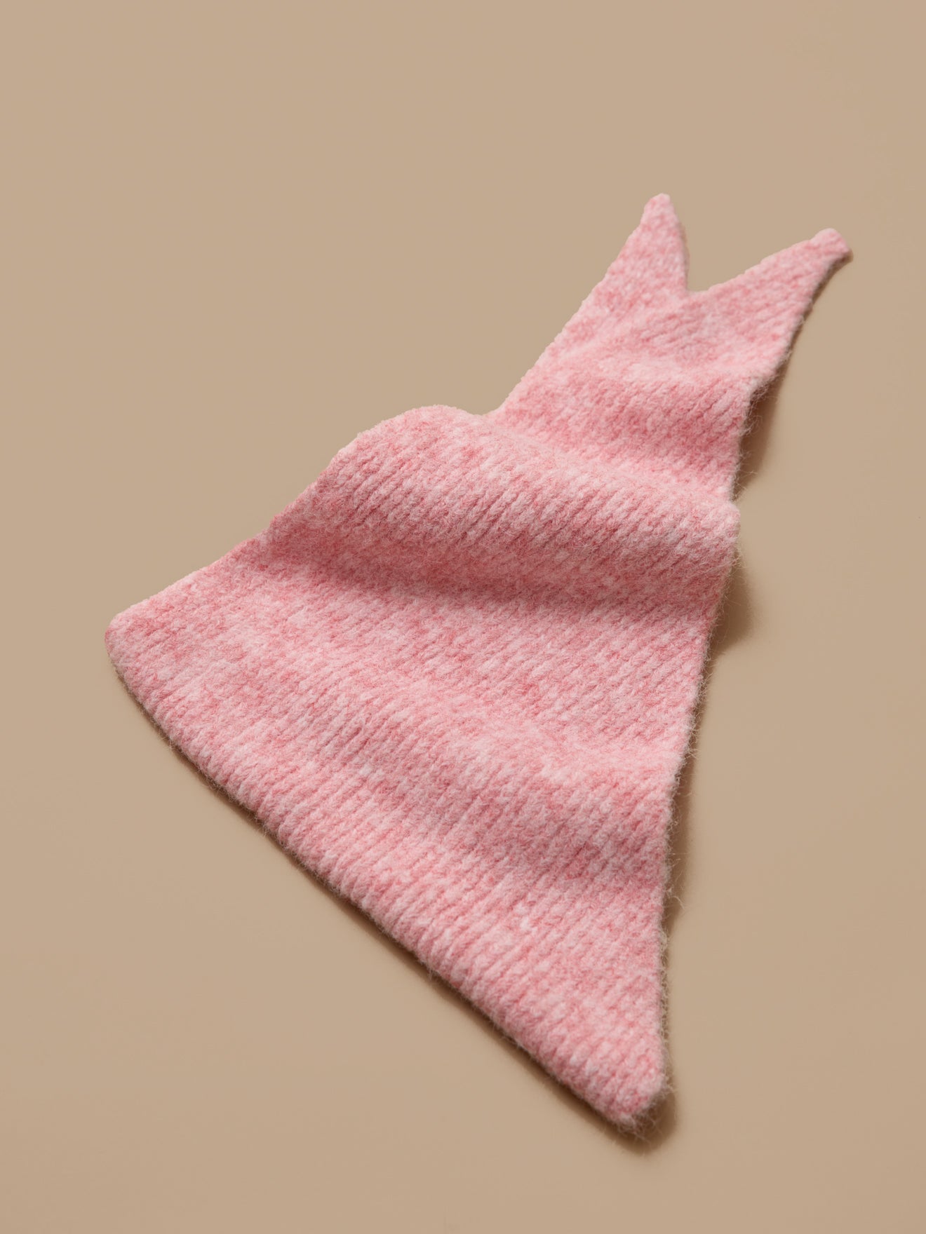 Girl's marled triangular scarf