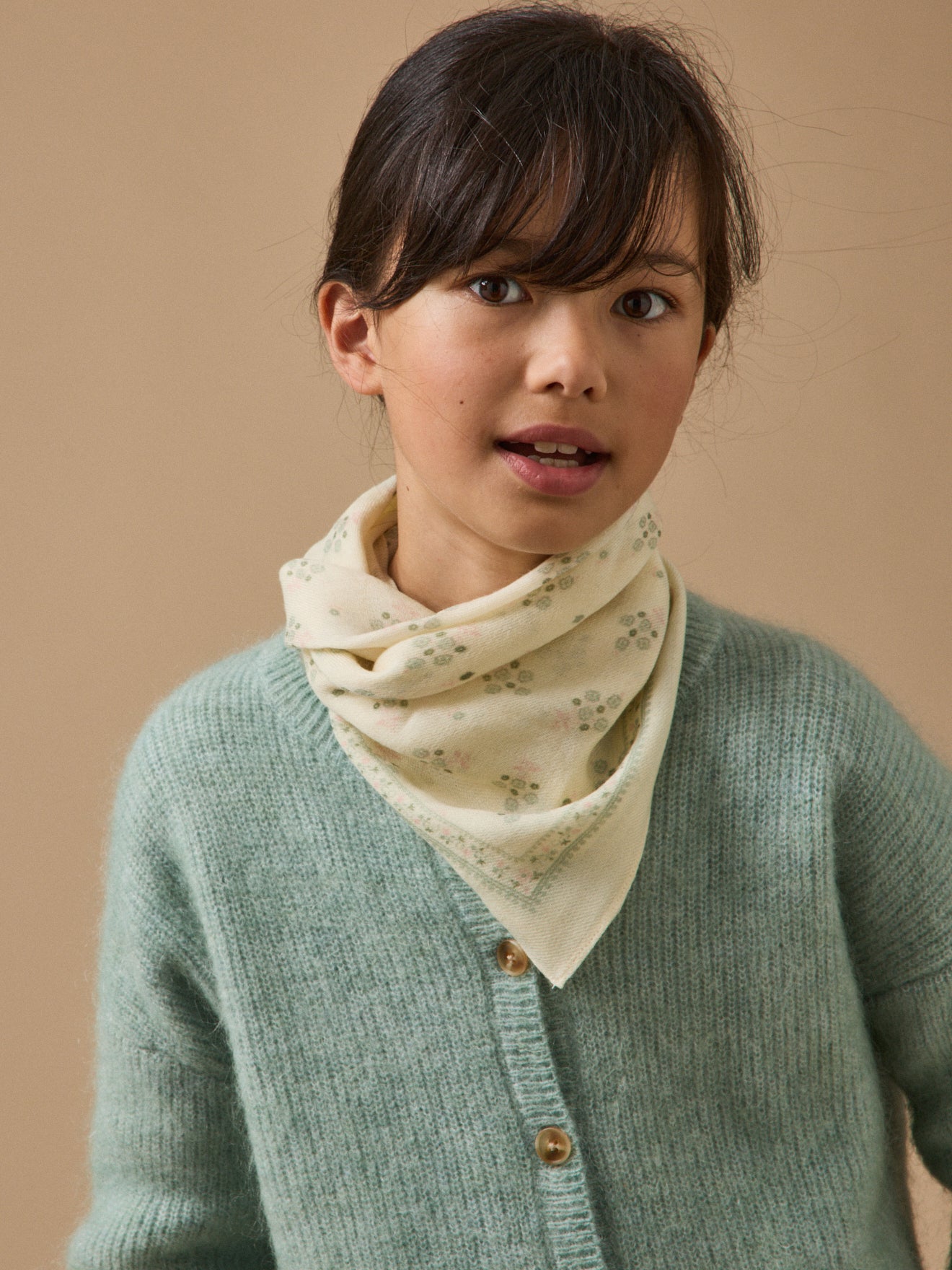 Girl's print wool scarf