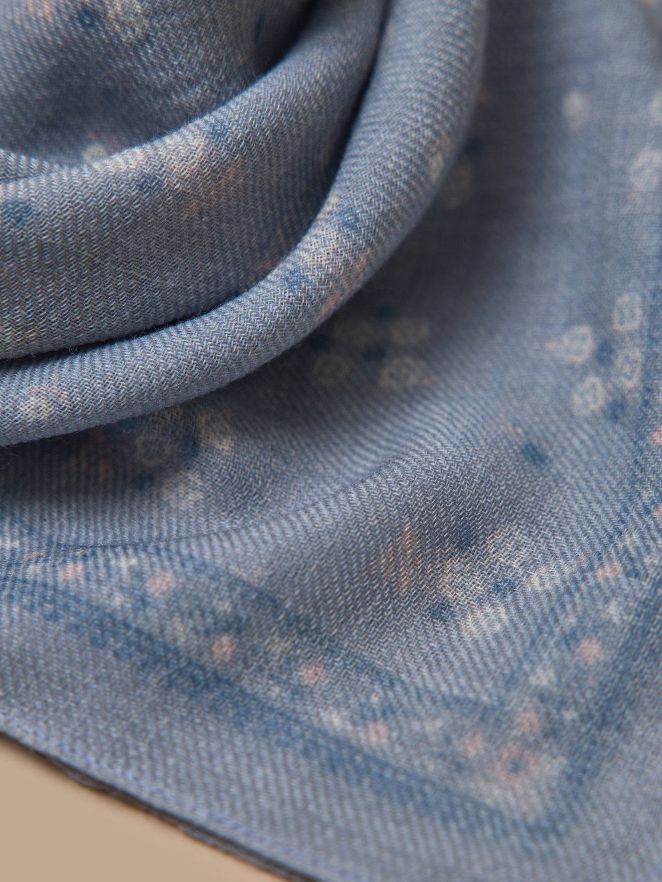 Girl's print wool scarf