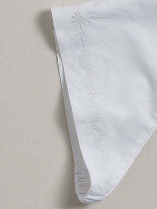 GIrl's embroidered scarf