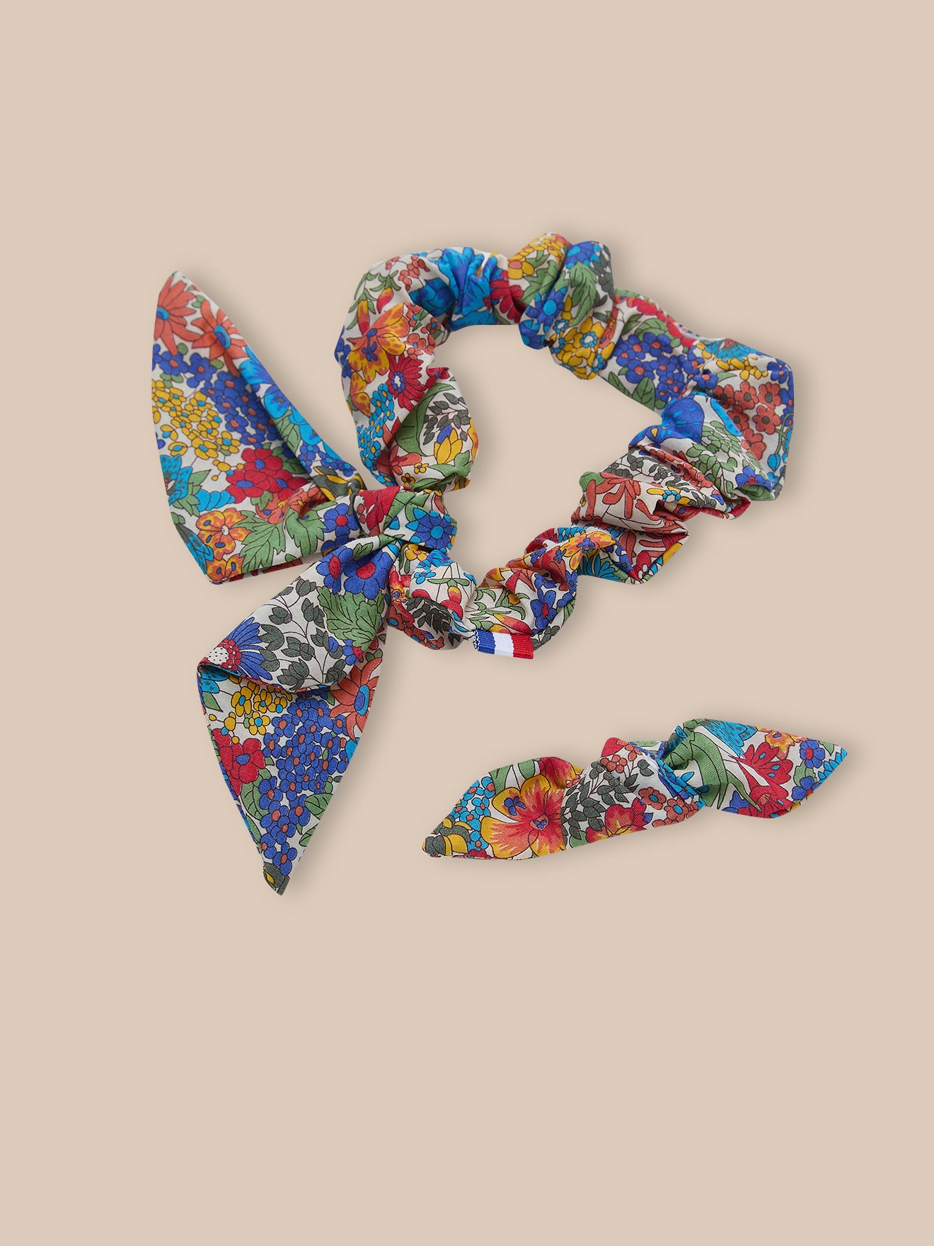 Girl's scrunchie and hair claw made with Liberty fabric