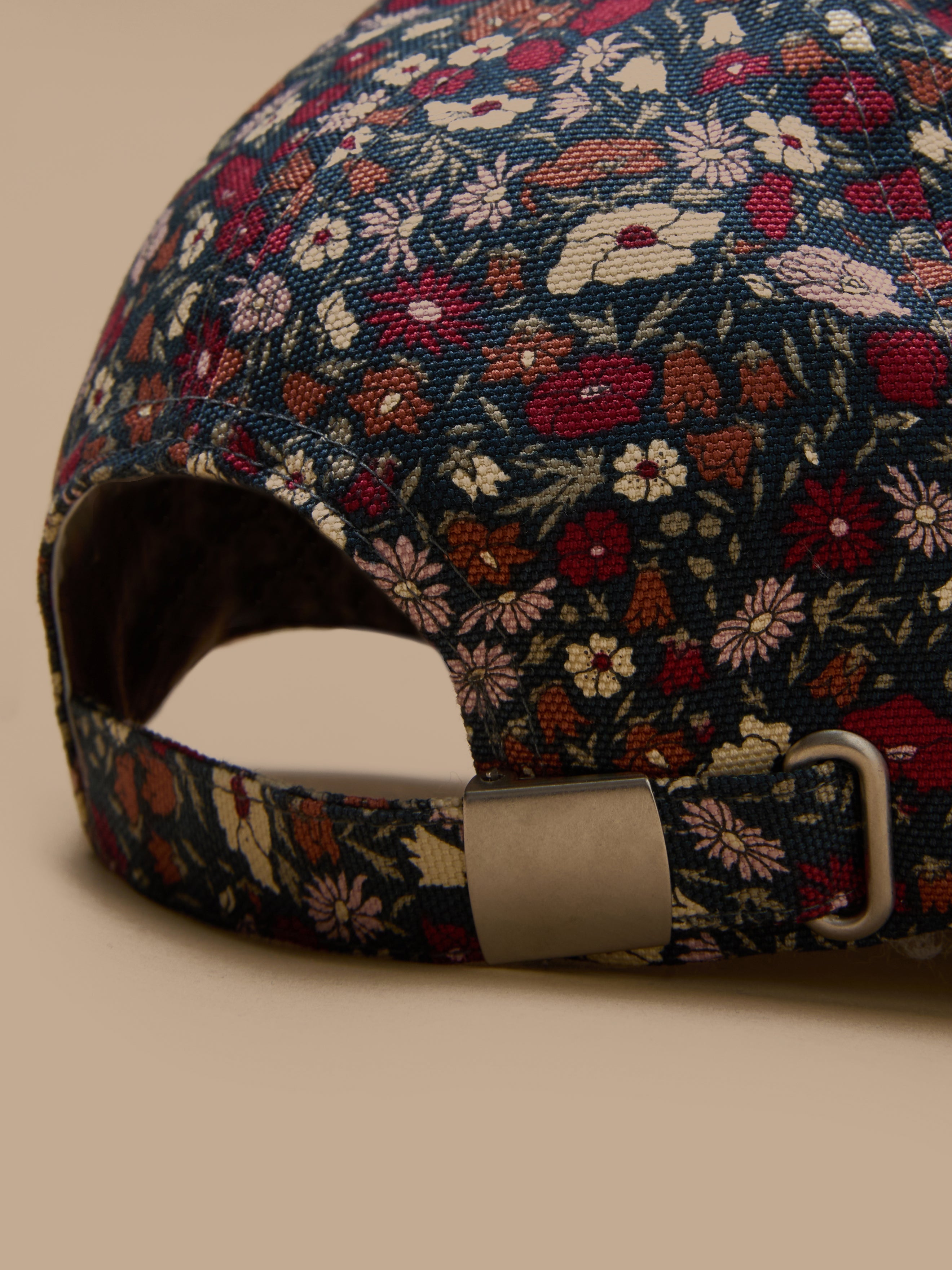 Petal&Daisy motif cap - Made with Liberty Fabric