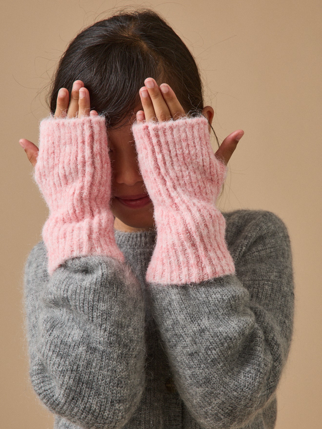 Girl's marled fingerless gloves