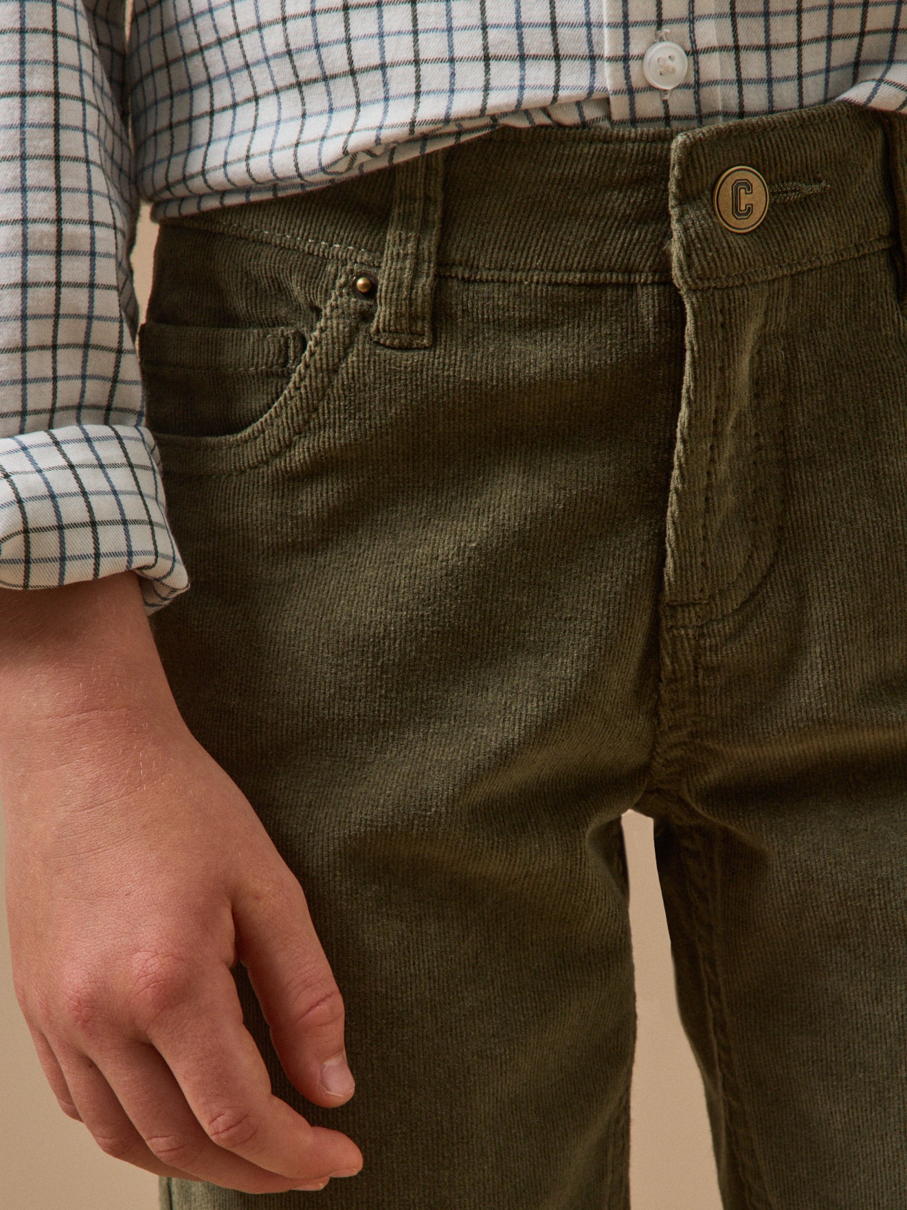 Boy's slim-fit corduroy trousers