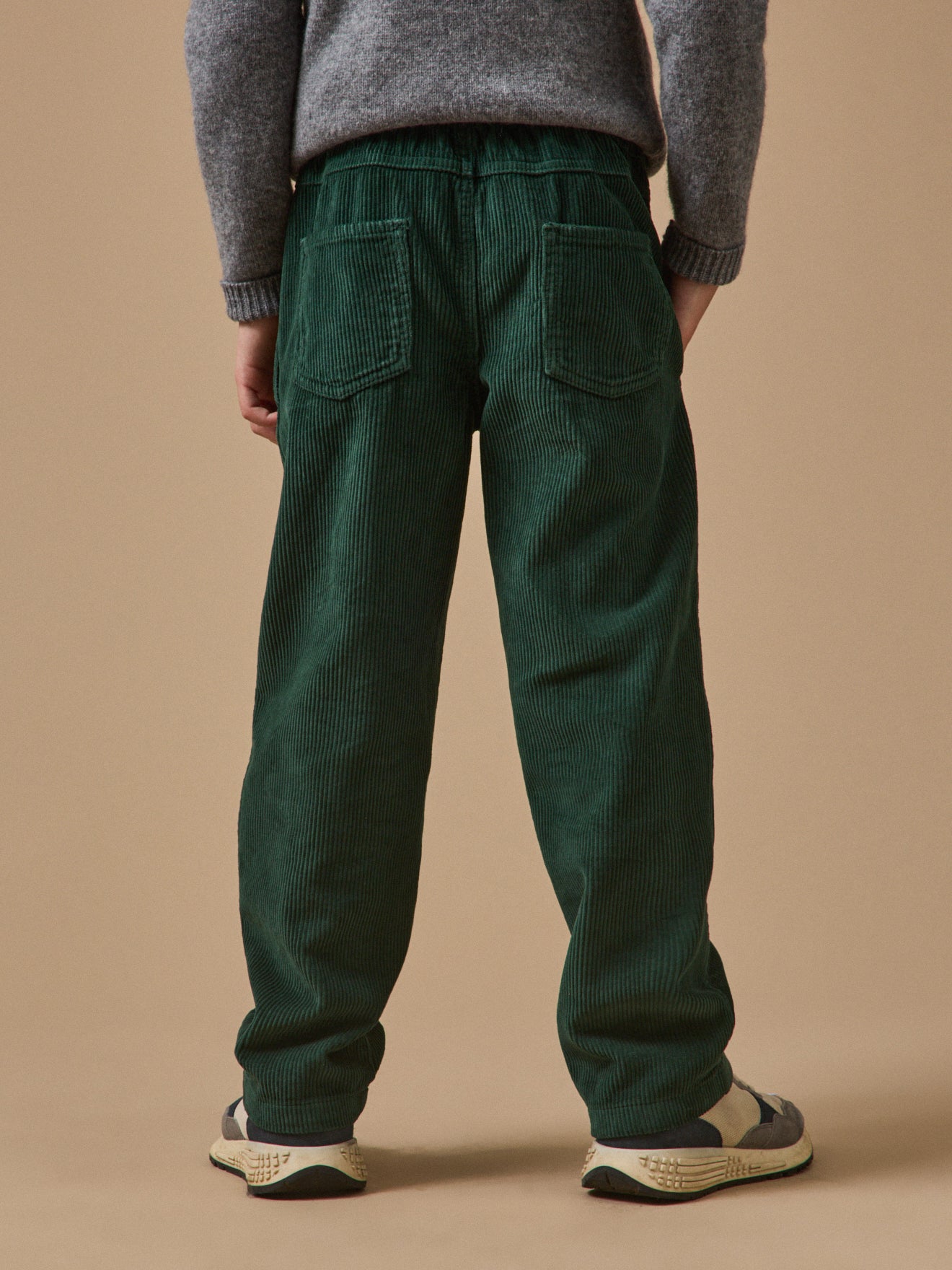 Boy's loose corduroy trousers