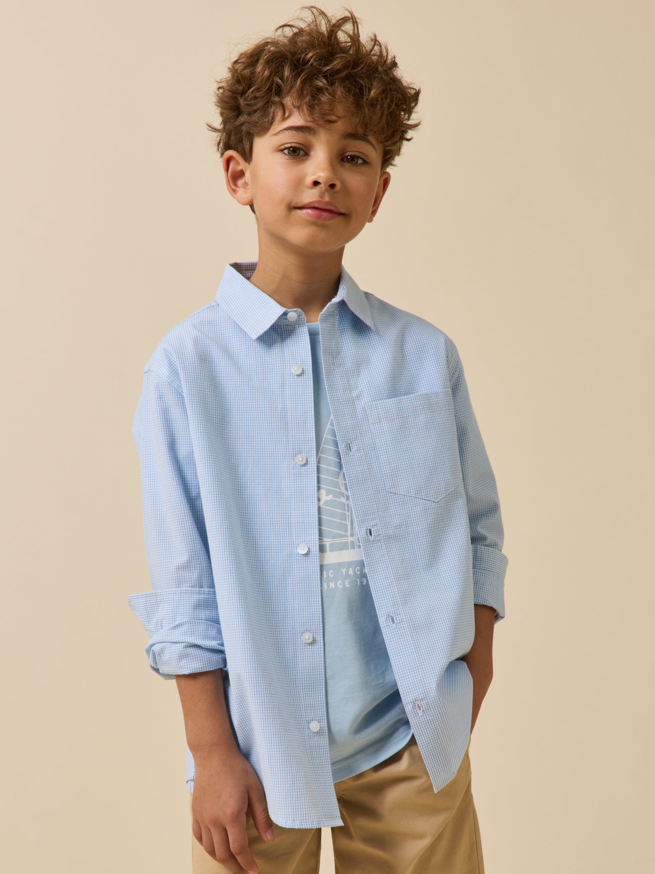 Chemise en micro vichy garçon.