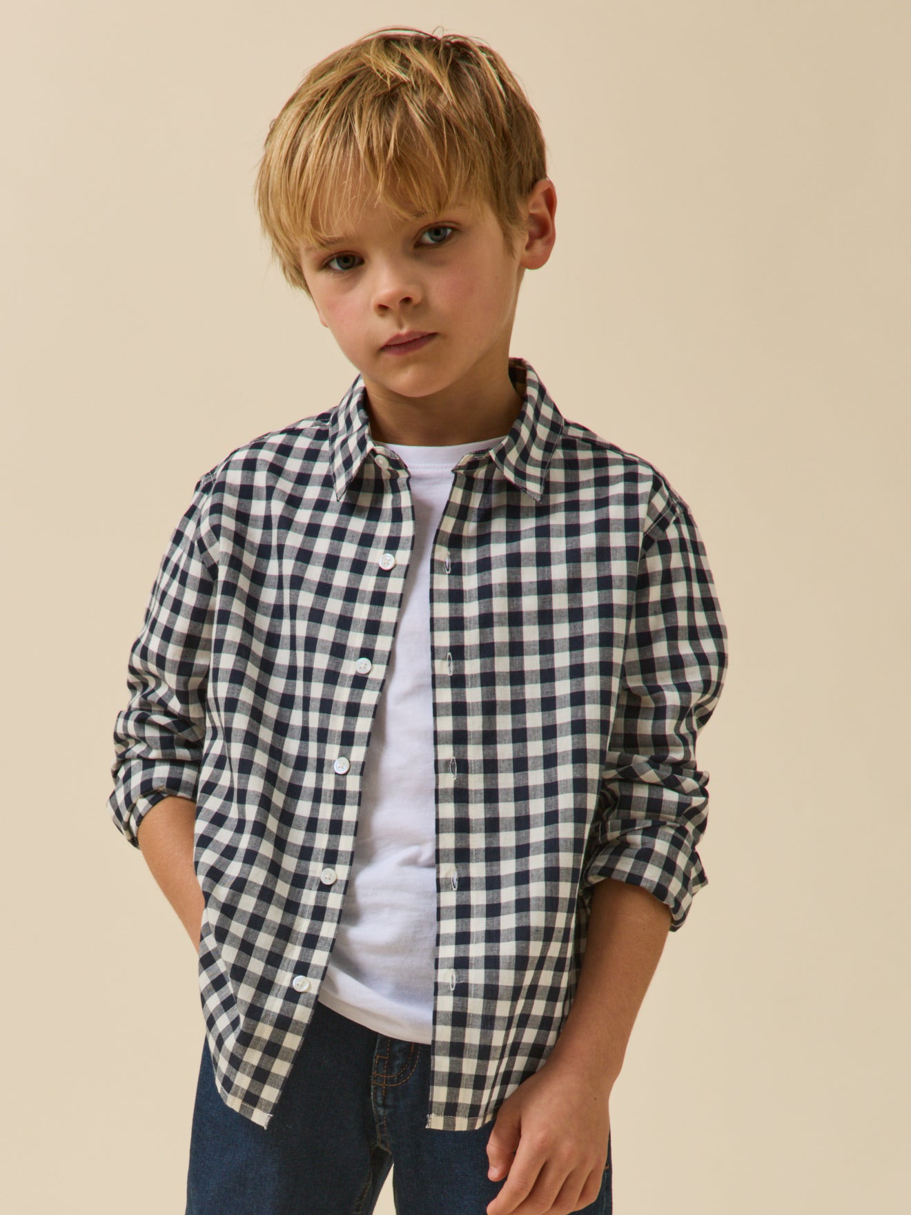 Boy's shirt with large gingham checks