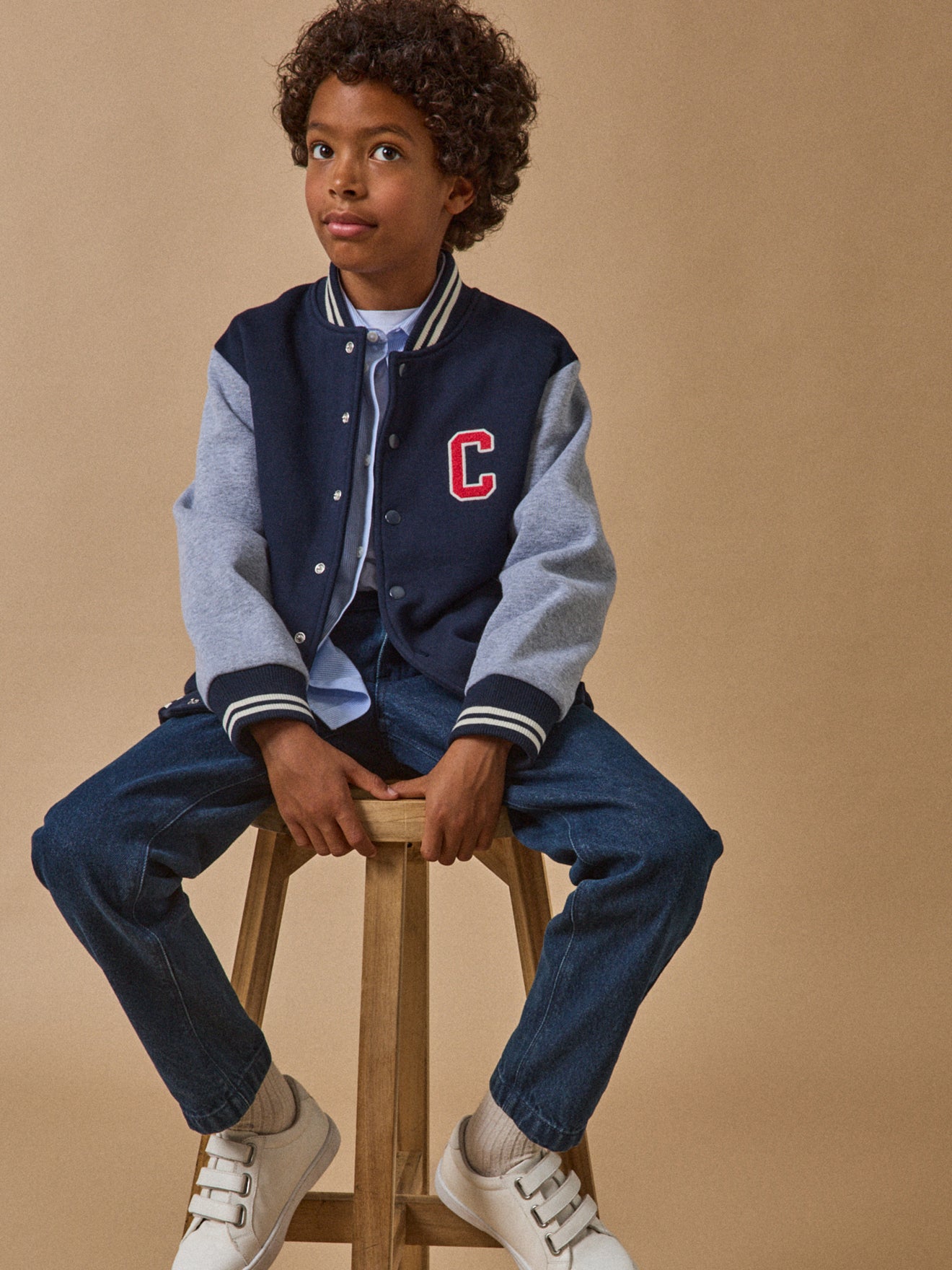 Boy's sweatshirt with ribbed neckline