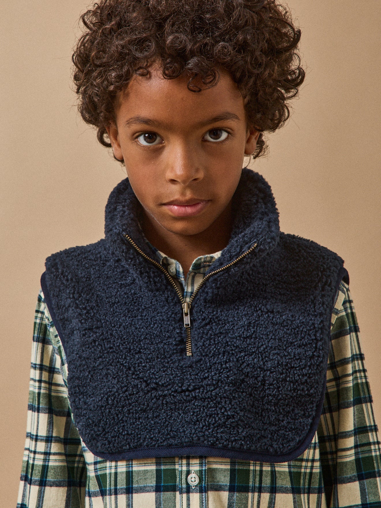 Boy's sherpa false collar