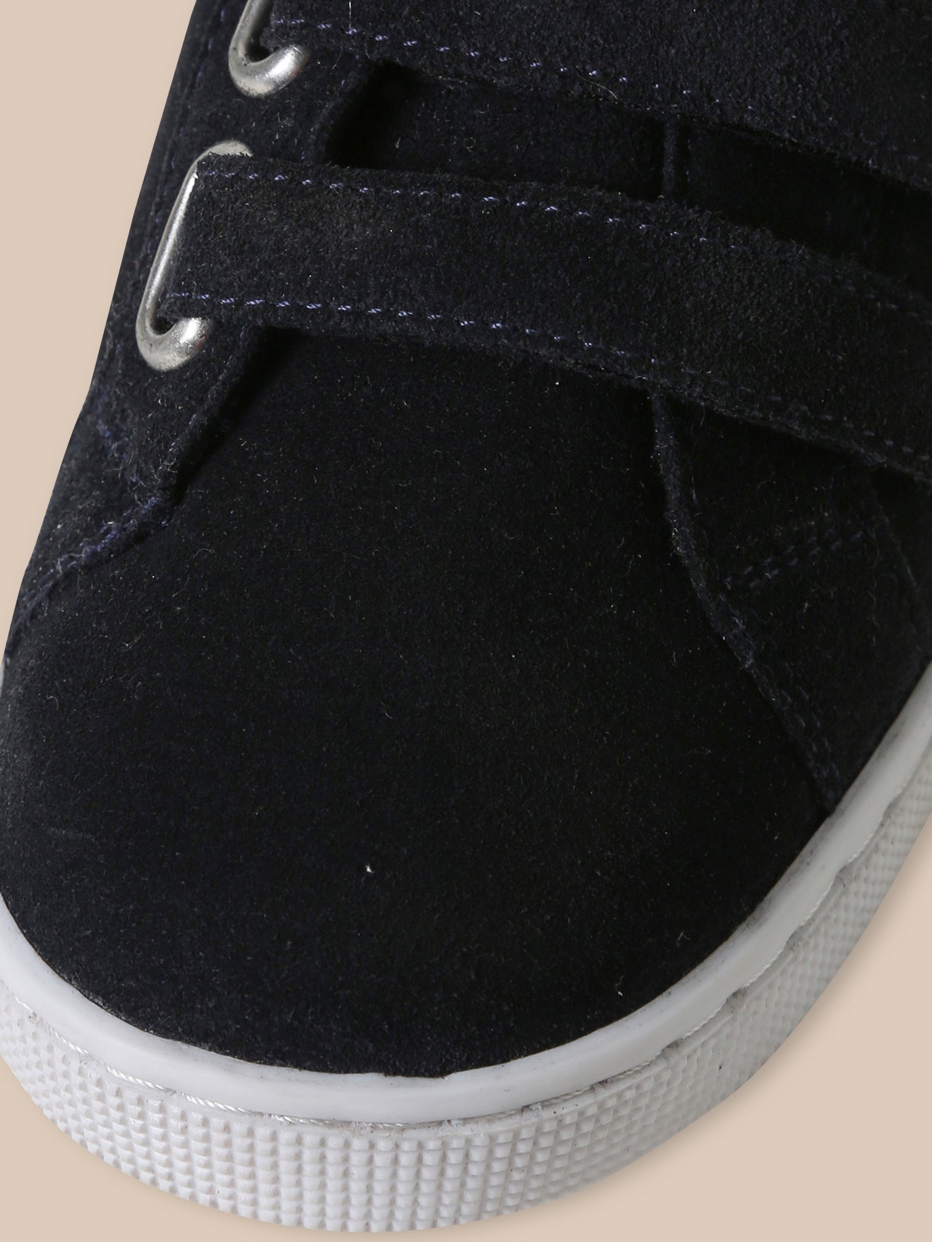 Boy's low split leather trainers