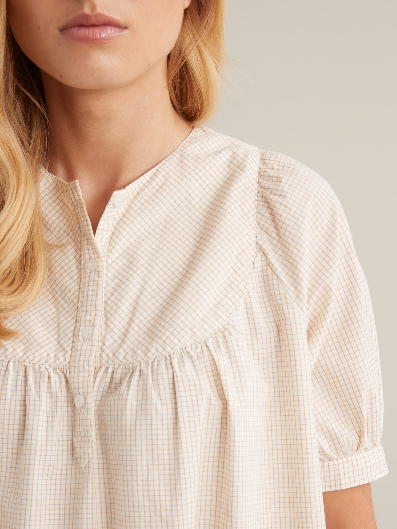 Women's blouse with mini checks