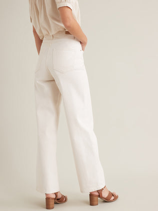Women's wide-leg jeans in organic cotton and an eco-friendly wash