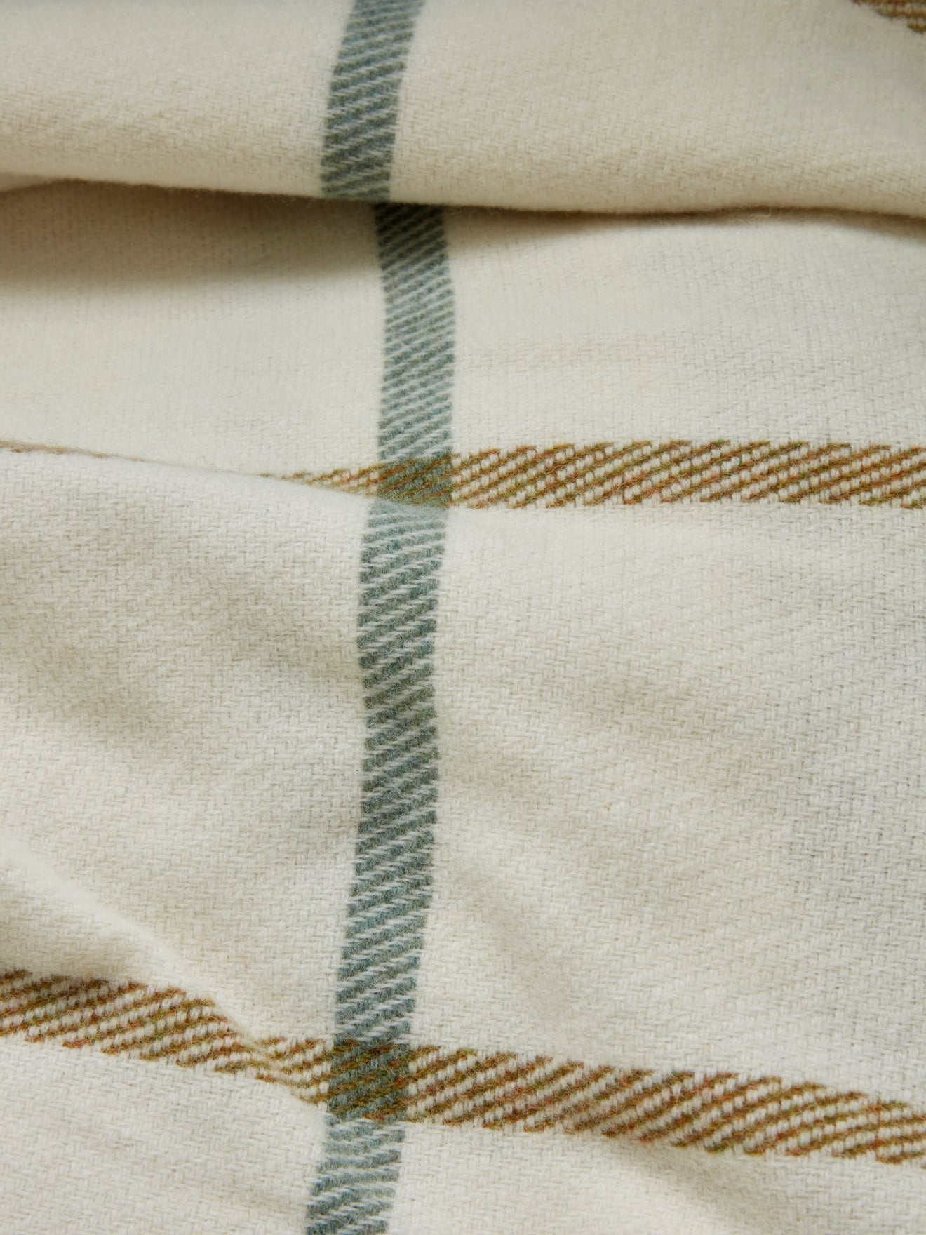 Plaid XL à carreaux, laine majoritaire