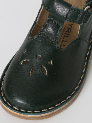 Baby's leather T-strap shoes